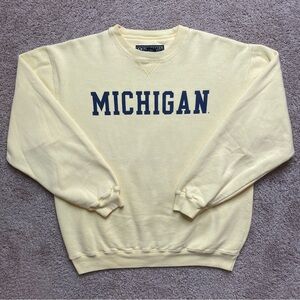 University Michigan Pullover Crewneck Sweatshirt Pastel Yellow Small